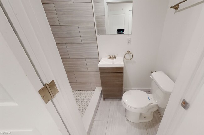 Building Photo - 4 br, 3 bath Duplex - 1834 N Bouvier ST Un...