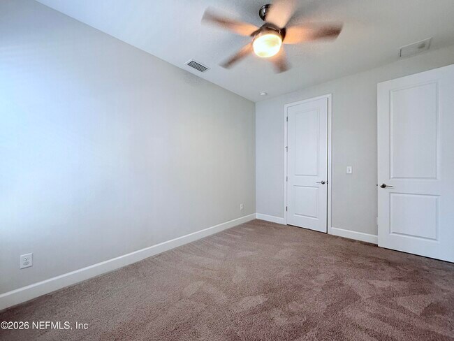 Building Photo - 24 Woodsong Ln