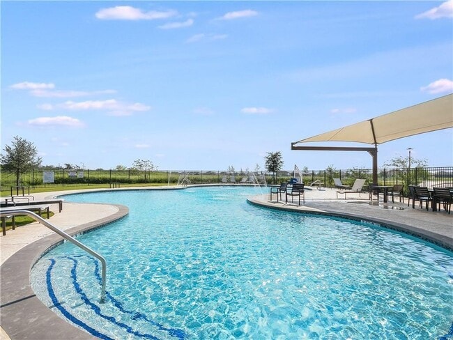 Building Photo - 123 Plumbago Loop