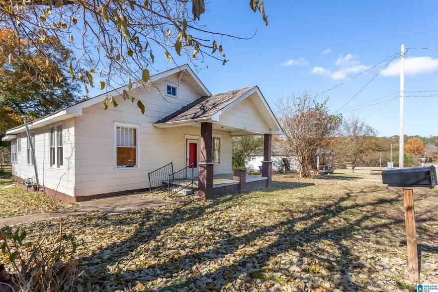 Building Photo - 164 Virginia Ave N