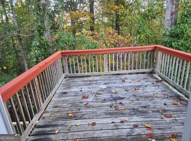 Building Photo - 138 Shady View Pl