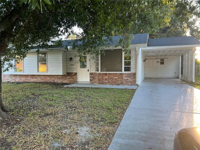 Primary Photo - 3278 Jamestown St