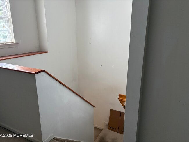 Building Photo - 212 Frankfort Ave