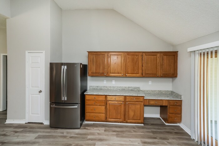 Building Photo - 819 Crooked Creek Ln