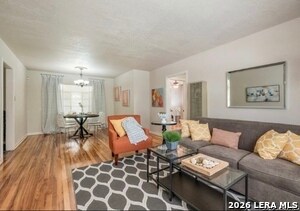 Building Photo - 319 Mink Dr