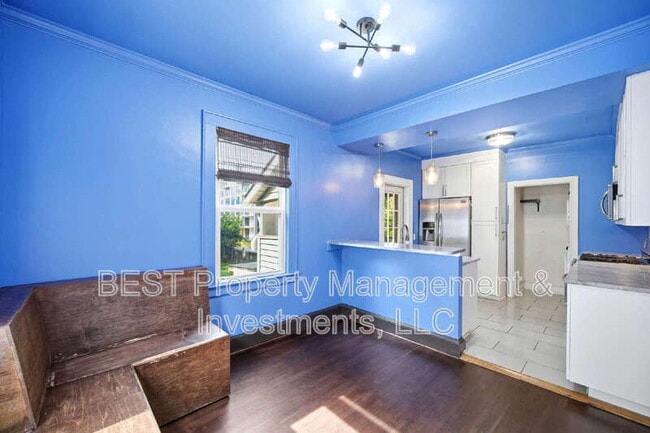 Building Photo - 2208 Wilmore Dr