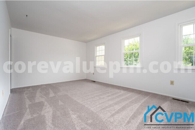 Building Photo - 1250 Stonewood Ct