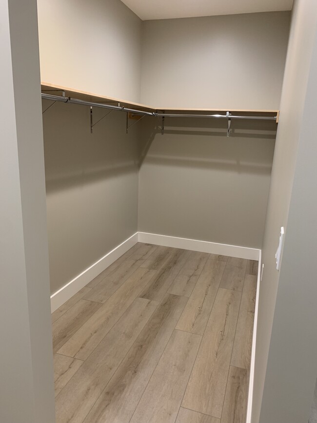 Master walk-in closet - 16600 Boones Ferry Rd