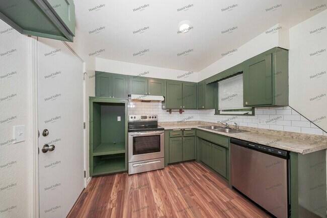 Building Photo - 3101 Dentwood Terrace