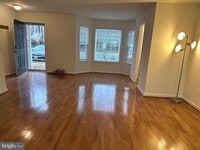 Building Photo - 8922 Royal Astor Way