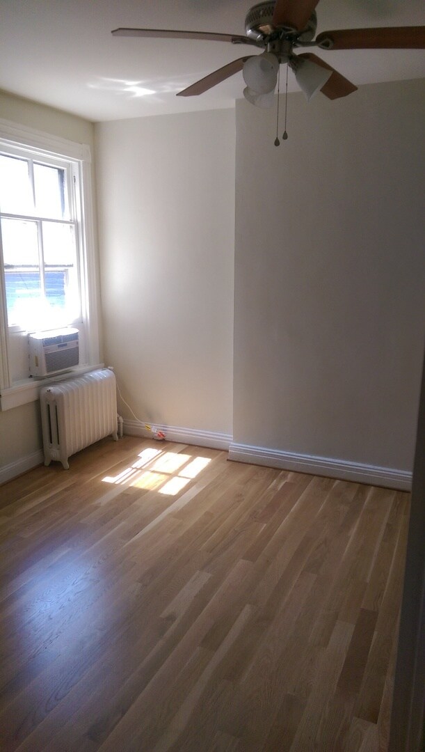 Building Photo - FLOY2107