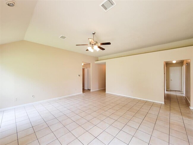 Building Photo - 22918 Pine Mist Ln
