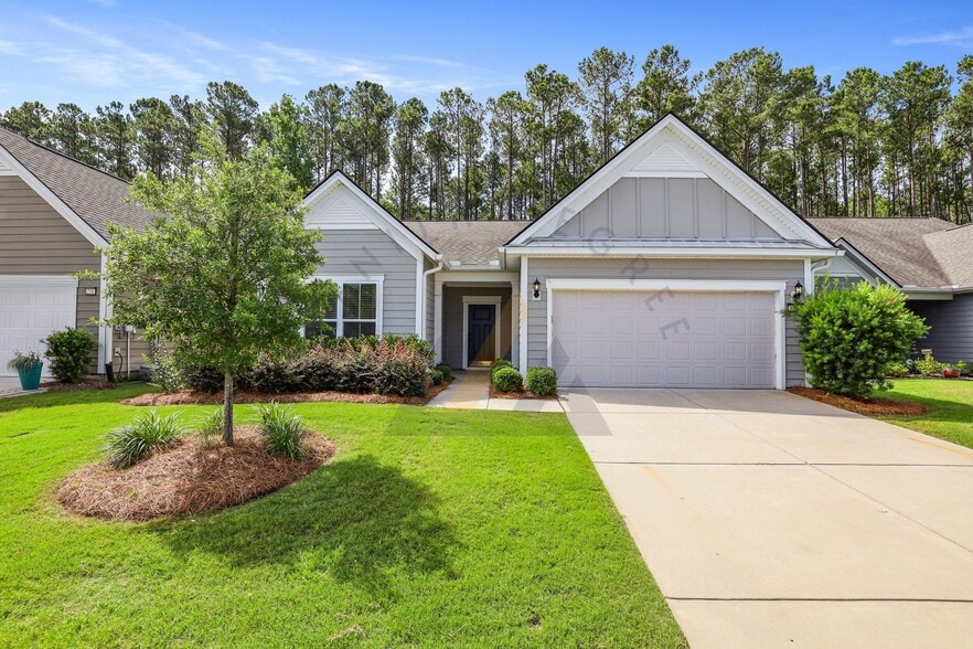 Primary Photo - 1251 Northlake Blvd