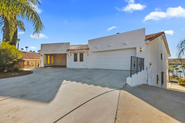 Building Photo - 29611 Bonanza Pl