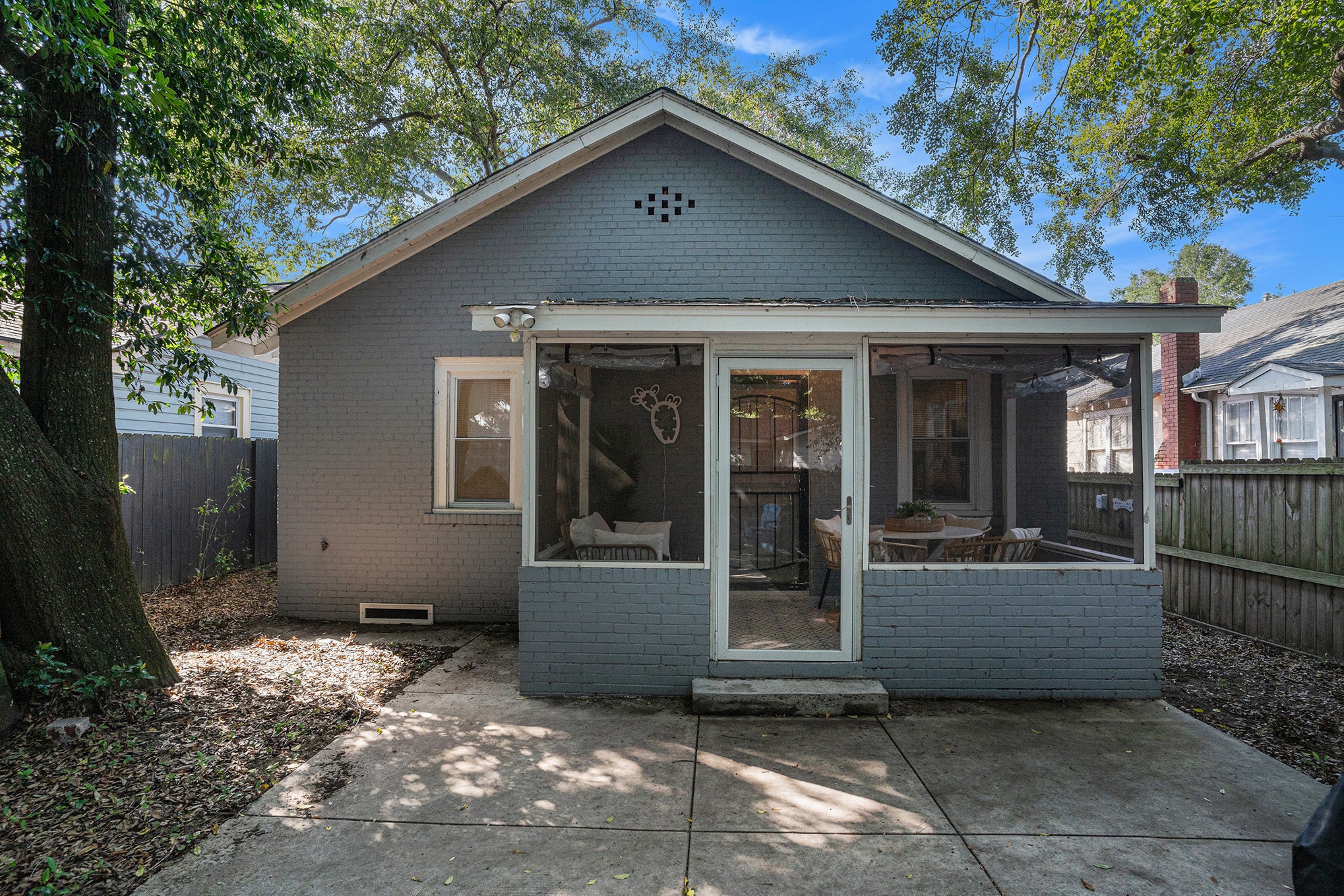 Building Photo - 1913 Orvid St