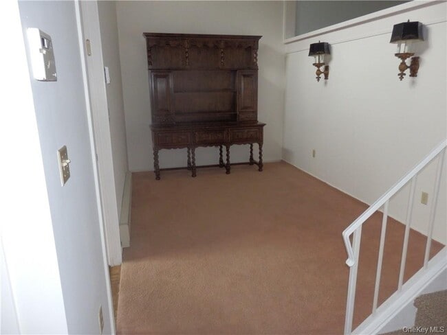 Building Photo - 132 B Heritage Hills