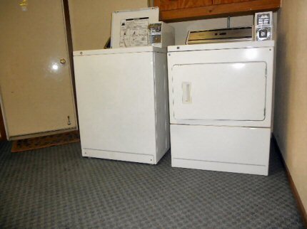 Building Photo - 24 Main St S