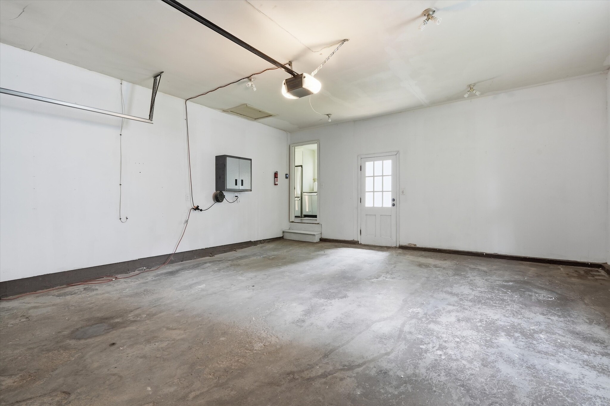 two car garage - 2309 W 104th St
