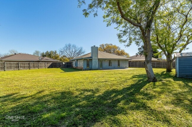 Building Photo - 2957 Oak Ridge Ct