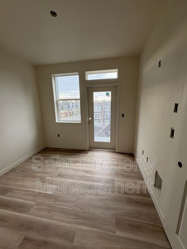 Building Photo - 1520 N Bryant St