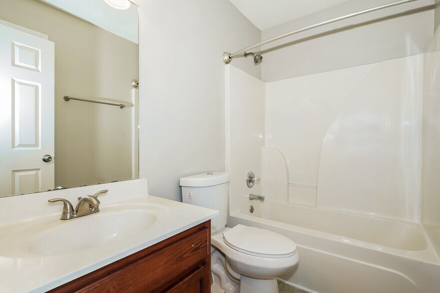Building Photo - 1657 O Green Cove