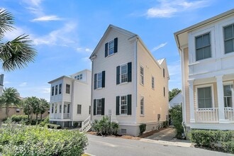 Building Photo - 58 Dereef Ct