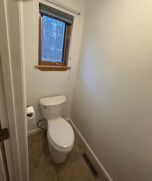 1/2 Bath - 394 County Route 76