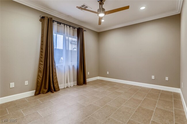Building Photo - 11227 Applevale Ct