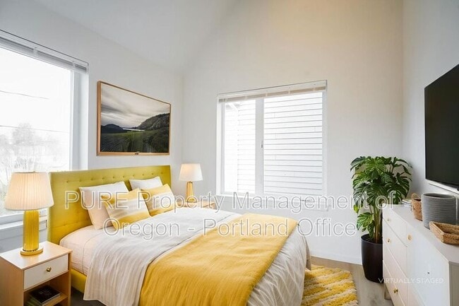 Building Photo - 5685 N Willamette Blvd