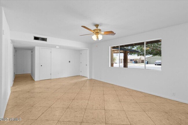 Building Photo - 6707 N 42nd Ave