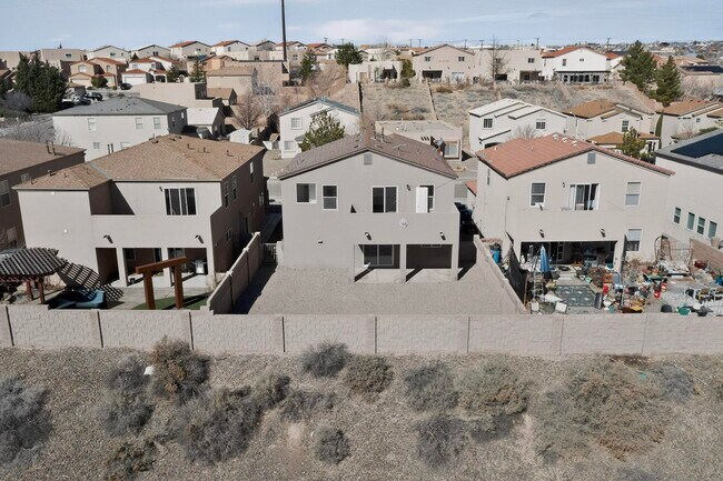 Building Photo - 8300 Bluffs Edge Pl NW