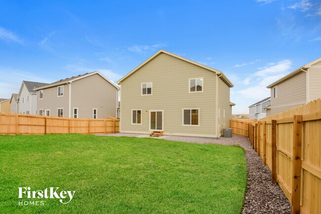 Building Photo - 10741 Luneth Dr