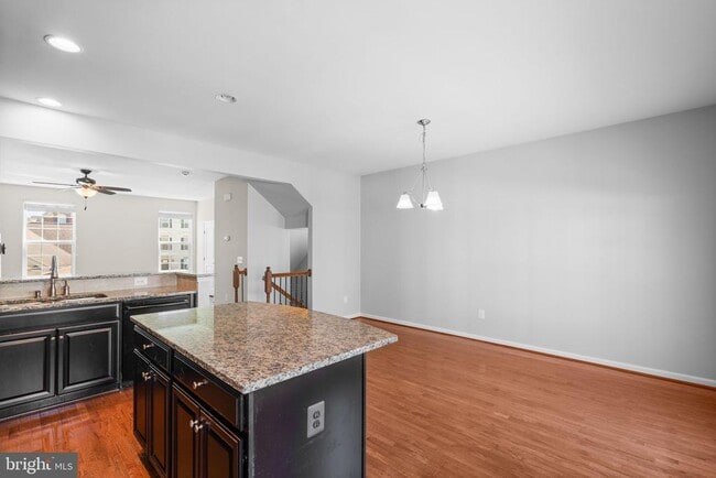 Building Photo - 6974 Kona Dr