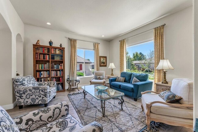 Building Photo - 7330 Island Queen Dr