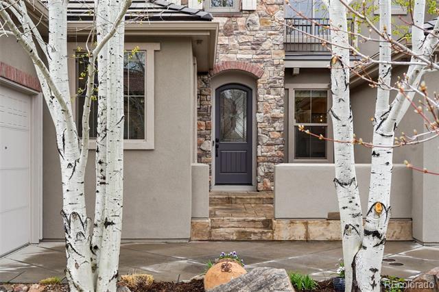 Building Photo - 15252 W Warren Dr