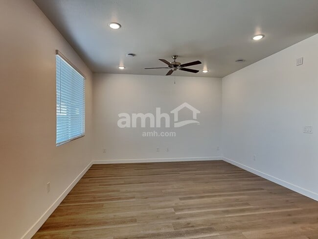 Building Photo - 12632 W Adair Dr