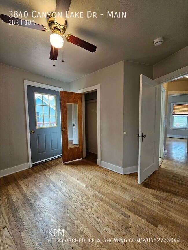 Building Photo - 3840 Canyon Lake Dr
