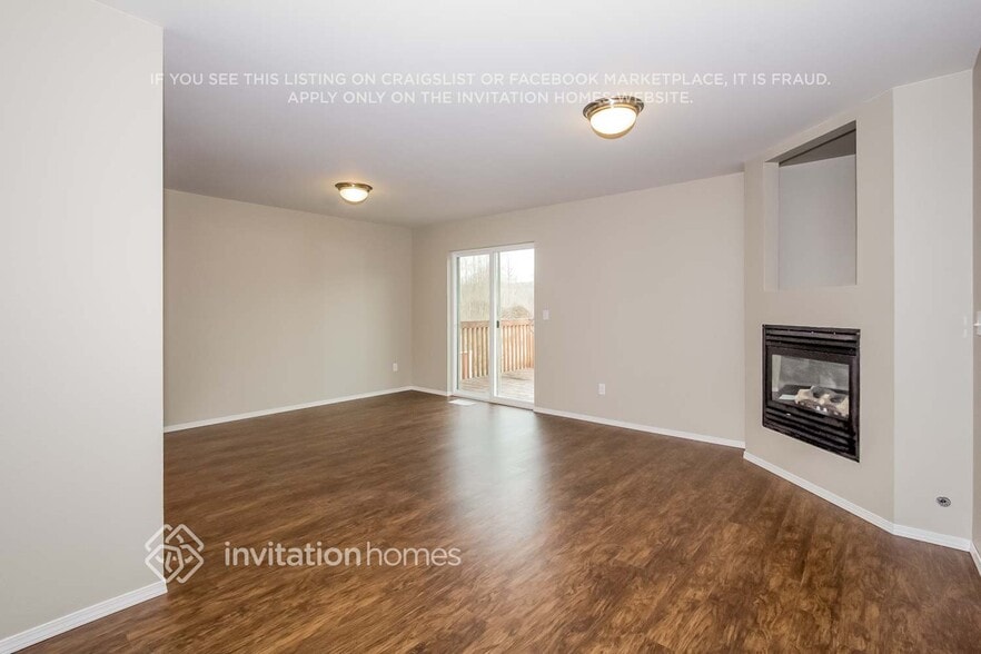 Building Photo - 205 Phoenix Ave SW