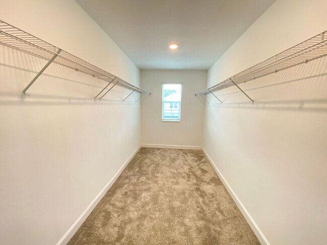 Building Photo - 4442 Seven Canyons Dr