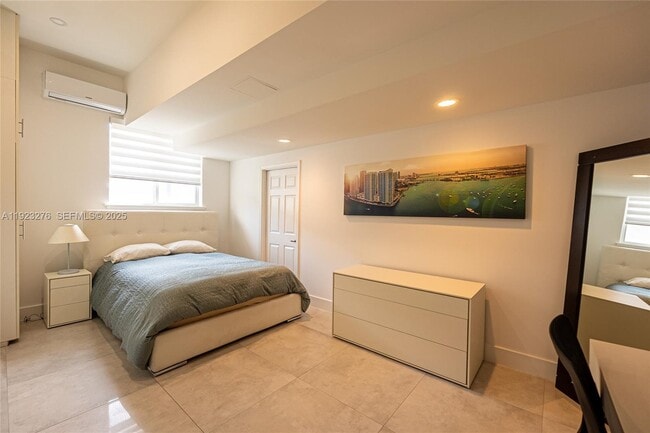 Building Photo - 9895 NW 28th Terrace