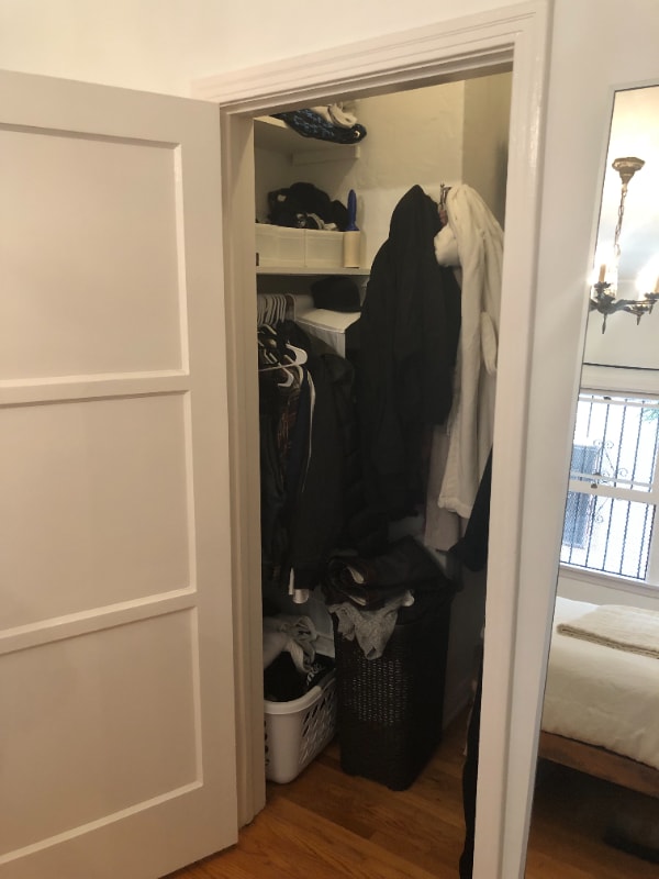 Building Photo - 655 S Dunsmuir Ave