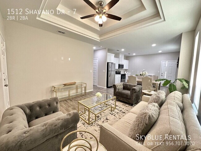 Building Photo - 1512 Shavano Dr