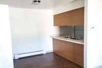 Building Photo - 378 Poplar St