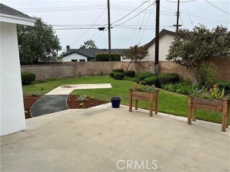 Building Photo - 22815 Elm Ave