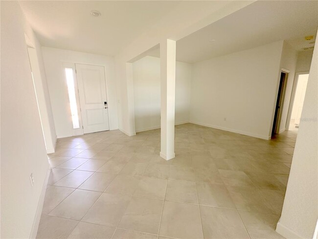 Building Photo - 8577 St Kitts Cir