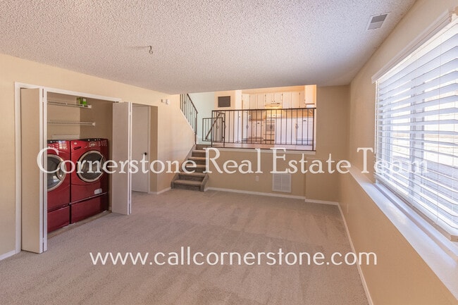 Building Photo - 1510 Tealwood Ct