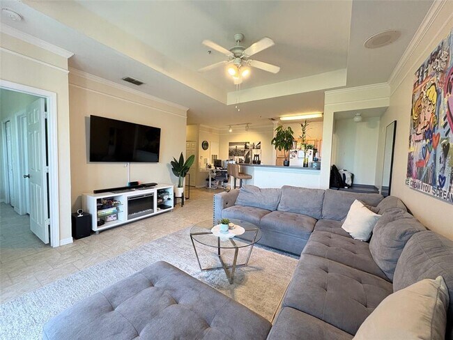 Building Photo - 6685 Queens Borough Ave