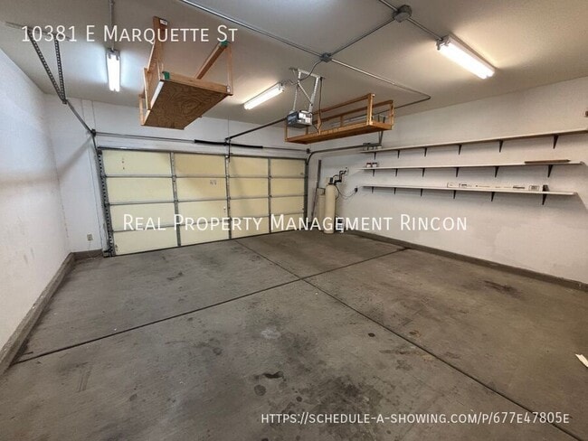 Building Photo - 10381 E Marquette St