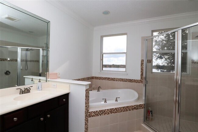 Building Photo - 8248 Tivoli Dr