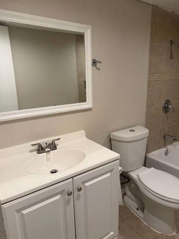 Building Photo - 3938 University Dr